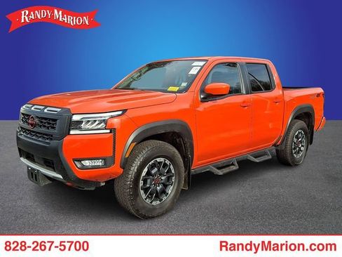 Used 2025 Nissan Frontier PRO-4X w/ Tow Package image 1