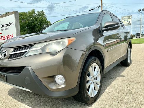 Used 2015 Toyota RAV4 Limited w/ Technology Package AWD/4WD image 26