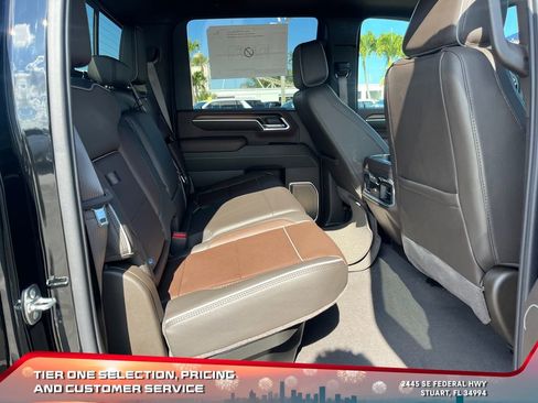New 2026 GMC Sierra 3500 Denali w/ Denali Reserve Package image 16