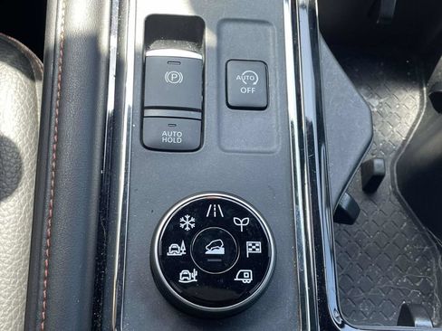 Used 2024 Nissan Pathfinder Rock Creek AWD/4WD image 36