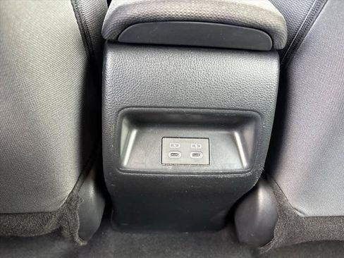 Used 2024 Toyota Corolla LE FWD image 10