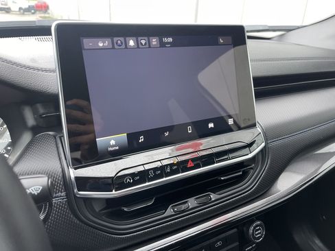 New 2026 Jeep Compass Latitude image 22