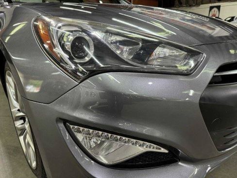 Used 2015 Hyundai Genesis 3.8 RWD image 21
