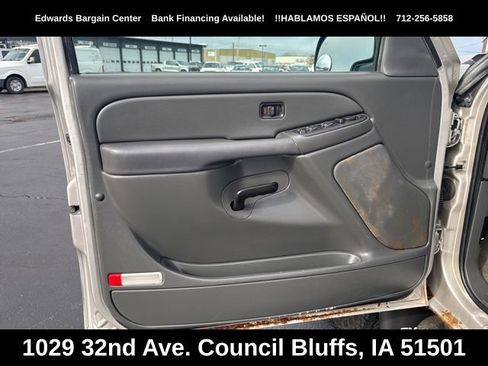 Used 2006 Chevrolet Silverado 2500 LT w/ Onstar Plus Package AWD/4WD image 13