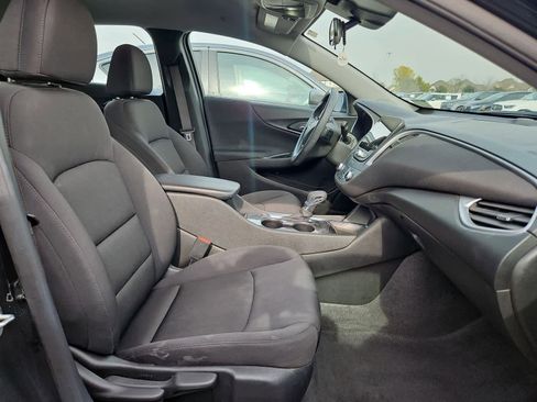 Used 2024 Chevrolet Malibu LT image 21