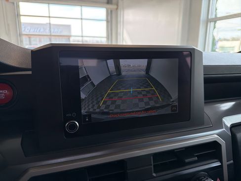 Used 2025 Toyota Tacoma TRD Off-Road image 26