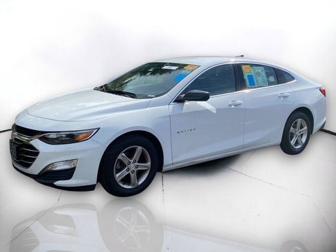 Used 2023 Chevrolet Malibu LS FWD image 2