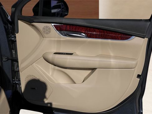 Used 2019 Cadillac XT5 Luxury image 29