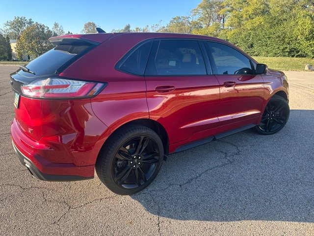 Used 2020 Ford Edge ST w/ Equipment Group 401A AWD/4WD image 3