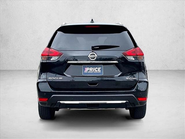 Used 2019 Nissan Rogue SV w/ Sun & Sound Touring Package AWD/4WD image 4