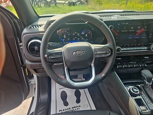 New 2026 Chevrolet Colorado Z71 w/ Technology Package image 12