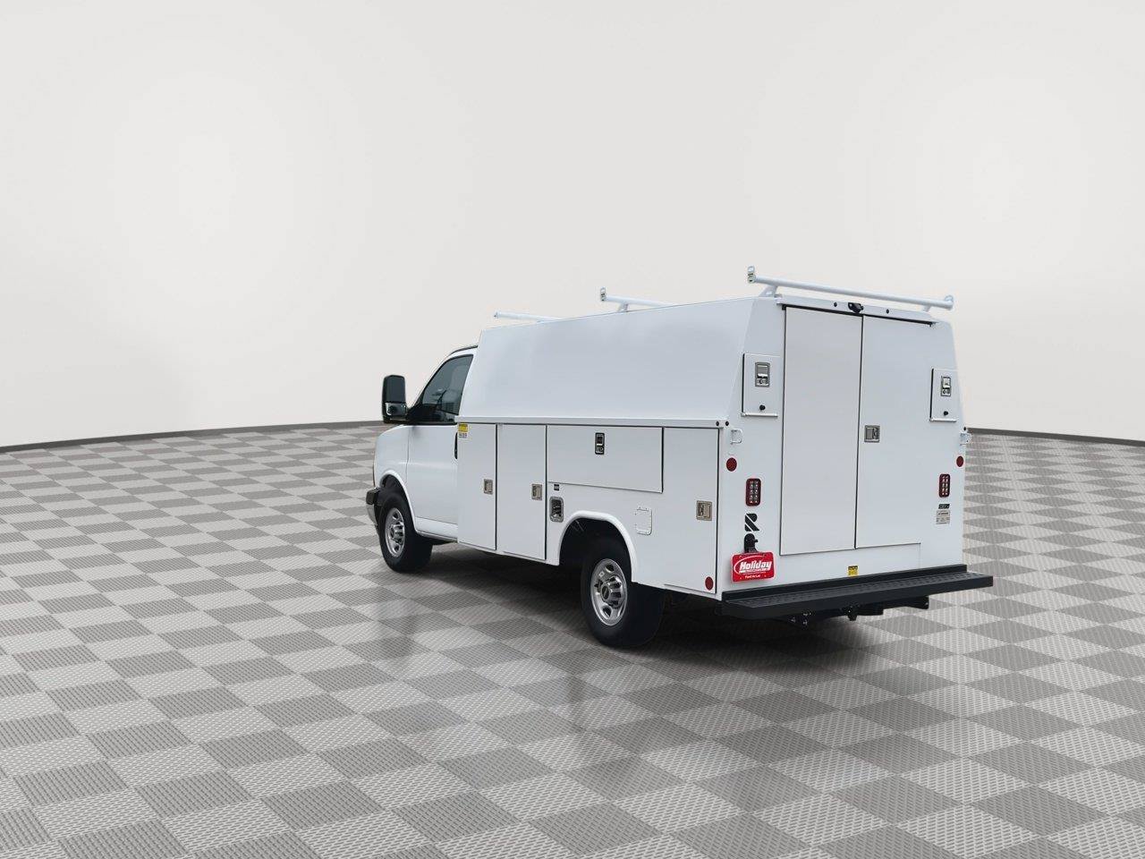 New 2026 GMC Savana 3500 w/ Power Convenience Package RWD image 29