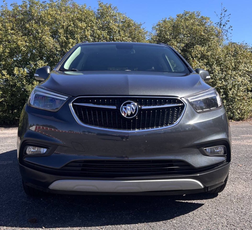 Used 2018 Buick Encore Essence FWD image 11