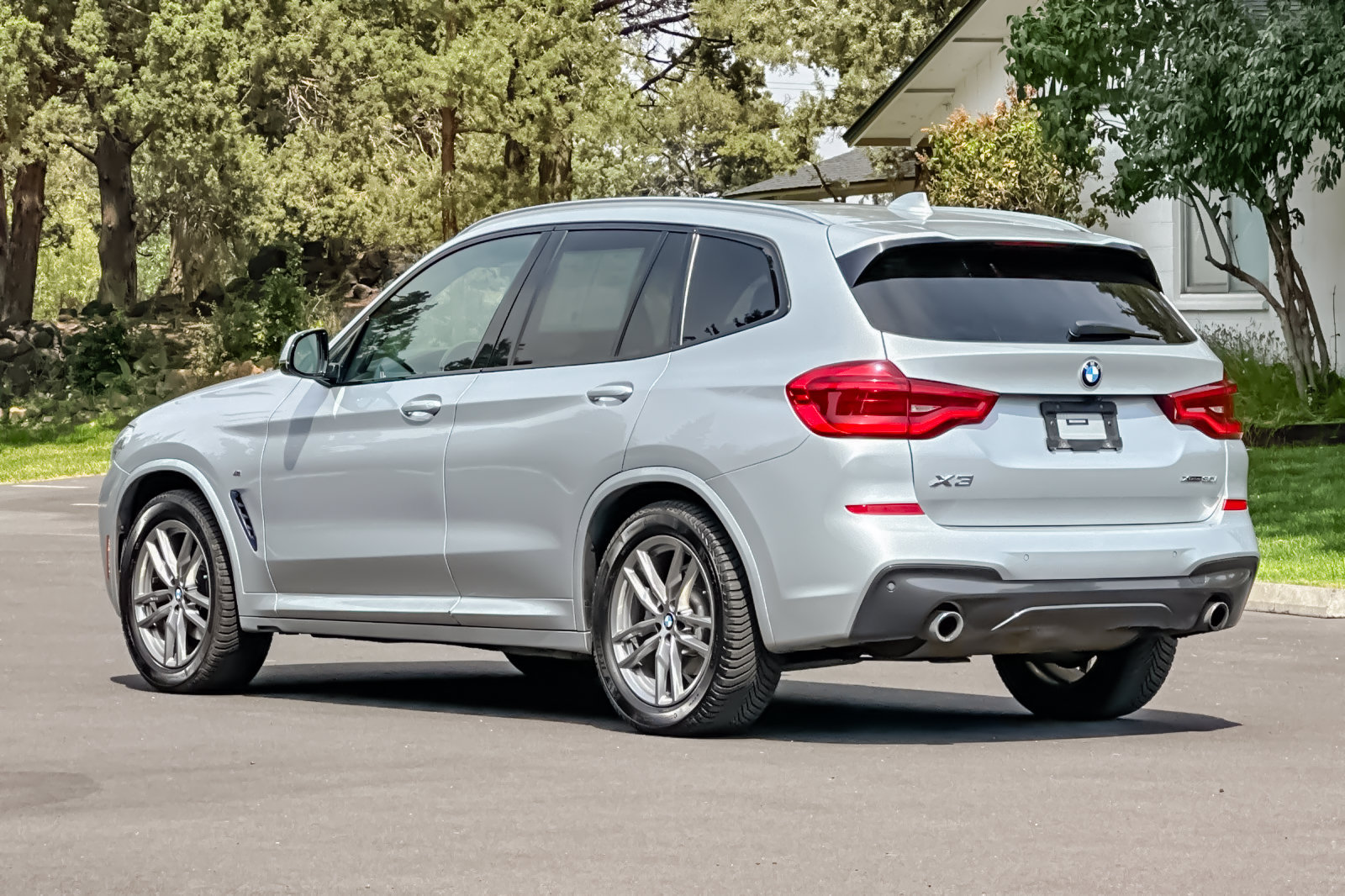 Used 2019 BMW X3 xDrive30i w/ M Sport Package 2 AWD/4WD image 6