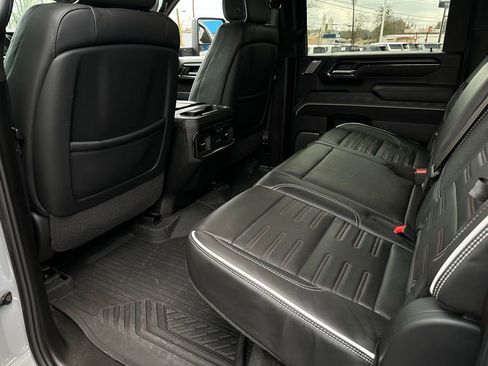 Used 2024 GMC Sierra 2500 AT4X w/ AT4X AEV Edition image 15