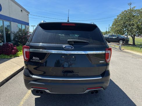 Used 2018 Ford Explorer Platinum AWD/4WD image 5