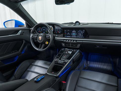 Certified 2023 Porsche 911 Turbo image 19