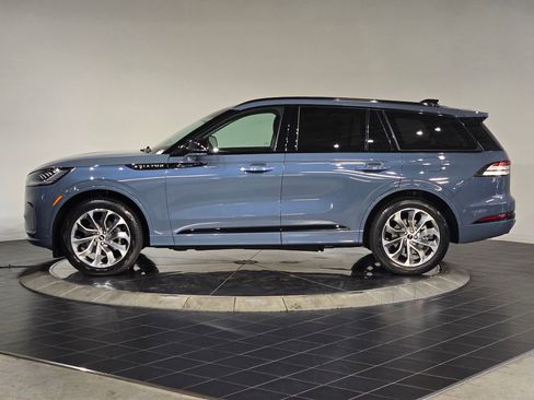 New 2025 Lincoln Aviator Premiere w/ Jet Appearance Package image 7