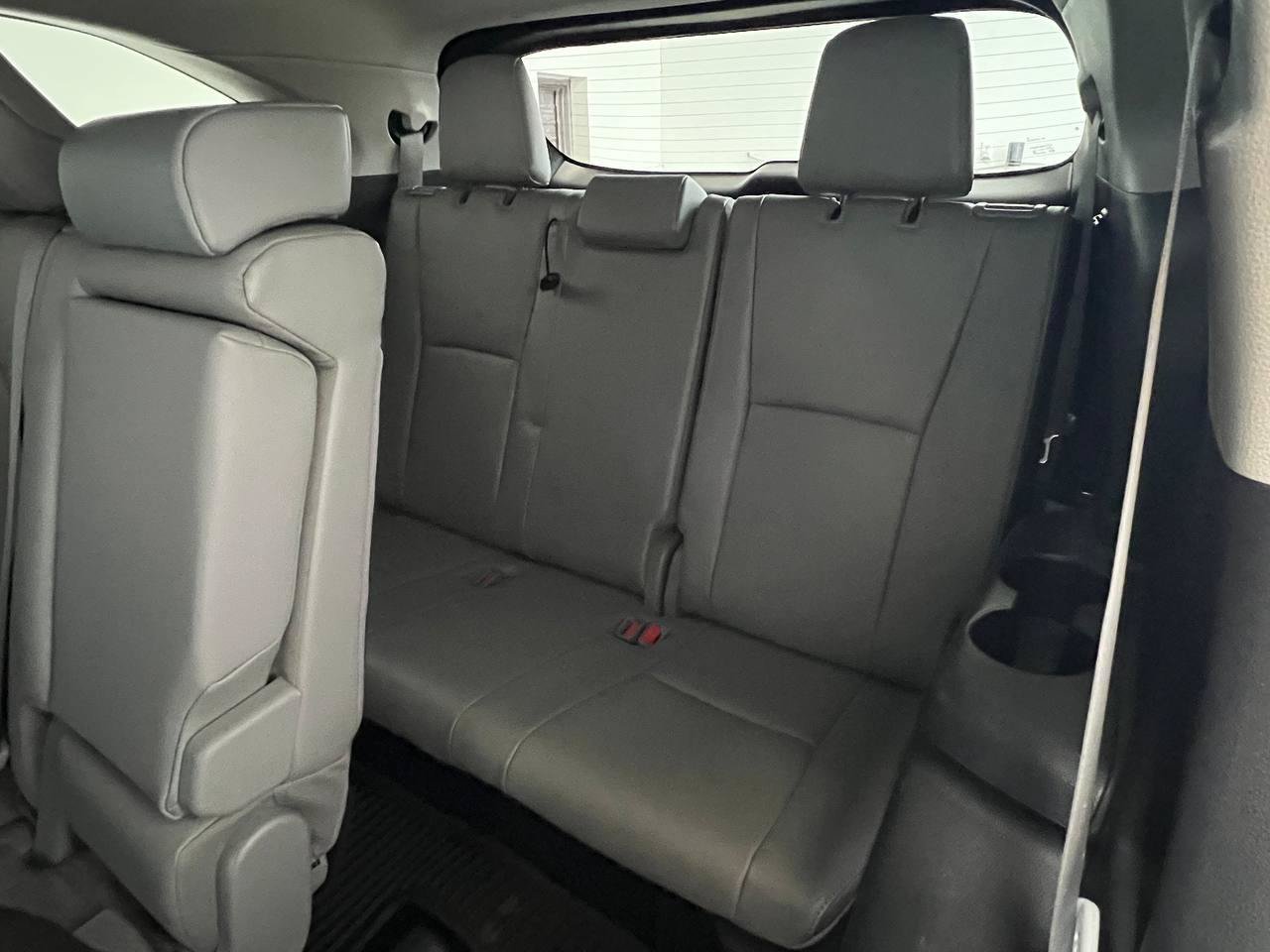 Used 2021 Toyota Highlander Limited AWD/4WD image 11