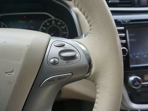 Used 2015 Nissan Murano Platinum w/ Platinum Technology Package AWD/4WD image 8