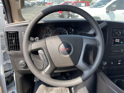 New 2025 GMC Savana 2500 Extended w/ Enhanced Convenience Package image 9