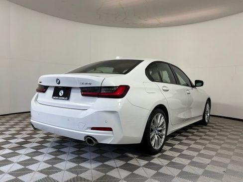 Used 2023 BMW 330i xDrive Sedan w/ Premium Package AWD/4WD image 7