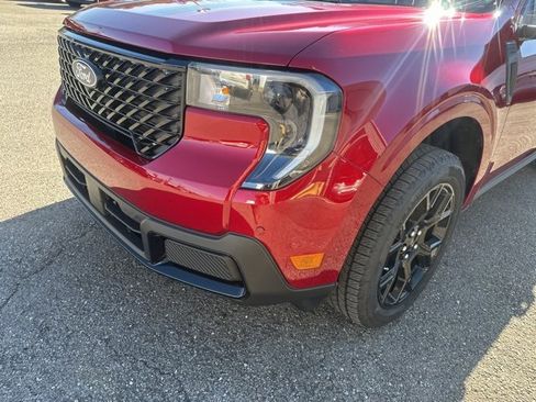 New 2026 Ford Maverick Lariat w/ Black Appearance Package image 9