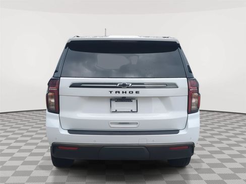 Used 2022 Chevrolet Tahoe Z71 w/ Luxury Package AWD/4WD image 4