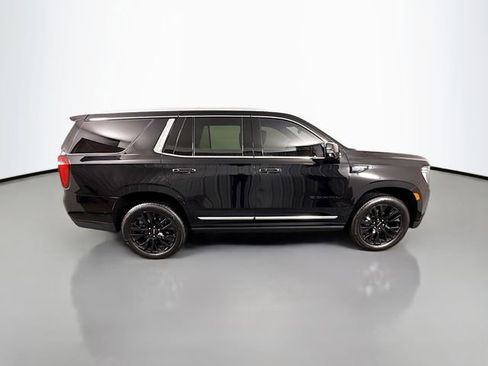 Used 2024 GMC Yukon Denali w/ Advanced Technology Package AWD/4WD image 11