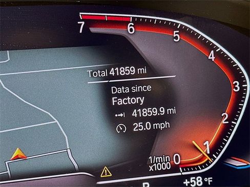 Used 2023 BMW X3 xDrive30i w/ Premium Package image 4