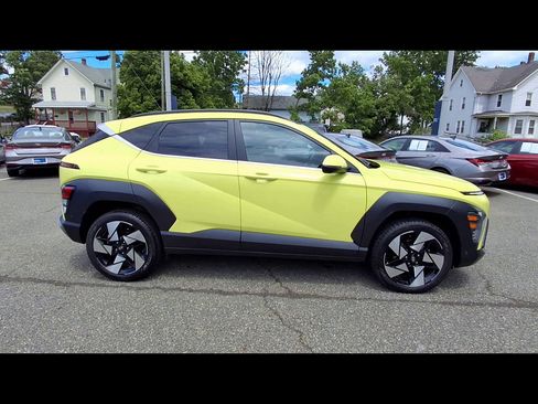 Certified 2024 Hyundai Kona Limited AWD/4WD image 9