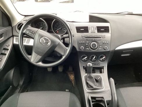 Used 2013 MAZDA MAZDA3 i SV FWD image 15