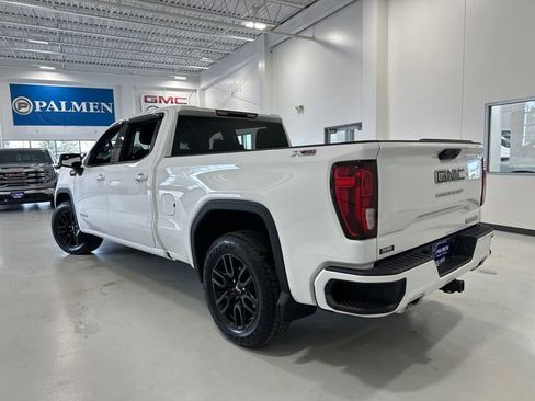 Used 2023 GMC Sierra 1500 Elevation image 12