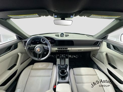 Used 2023 Porsche 911 Carrera 4S w/ Premium Package AWD/4WD image 29