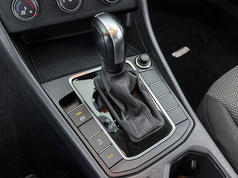 Used 2019 Volkswagen Jetta S w/ Driver Assistance Package image 21