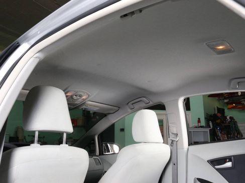 Used 2010 Toyota Prius FWD image 79