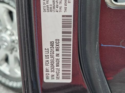 New 2026 RAM 3500 Laramie AWD/4WD image 29