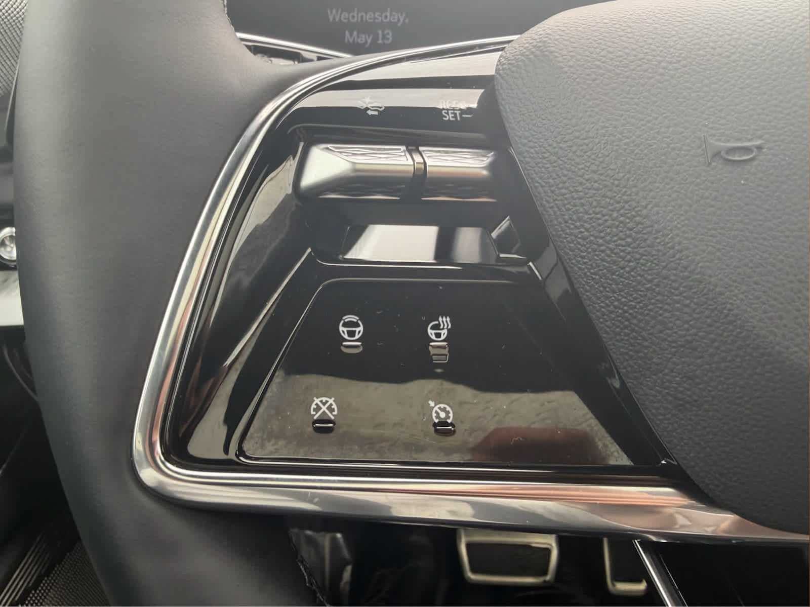 Certified 2025 Cadillac Optiq Luxury 1 AWD/4WD image 17