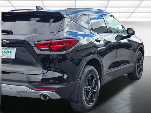 New 2025 Chevrolet Blazer LT w/ Convenience Package image 44