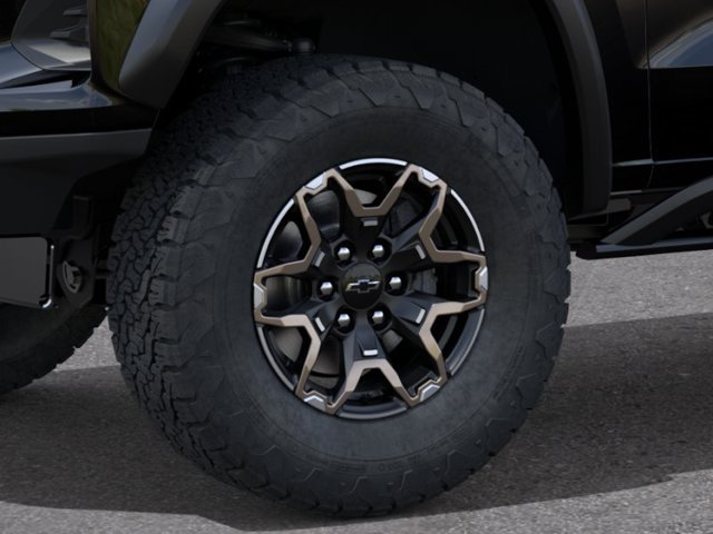 New 2026 Chevrolet Colorado ZR2 w/ Technology Package AWD/4WD image 9