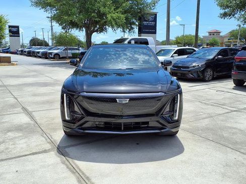 New 2026 Cadillac Lyriq Sport AWD/4WD image 6
