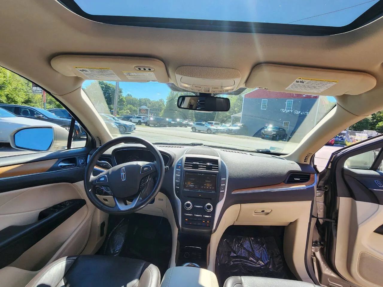 Used 2015 Lincoln MKC AWD w/ Equipment Group 102A Reserve image 16