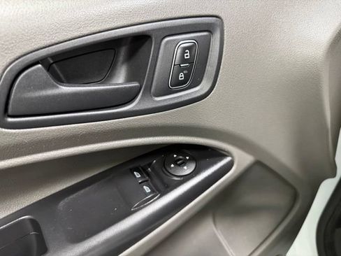 Used 2021 Ford Transit Connect XL FWD image 17