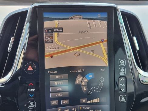 Used 2019 Toyota Prius Limited FWD image 16