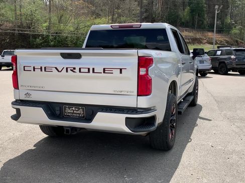 Used 2021 Chevrolet Silverado 1500 Custom image 15