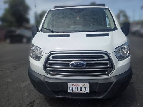 Certified 2019 Ford Transit 350 XLT RWD image 3