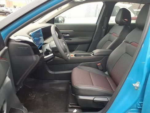 New 2026 Nissan Kicks SR image 27