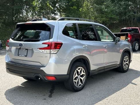 Used 2020 Subaru Forester Premium w/ Popular Package #1 AWD/4WD image 23