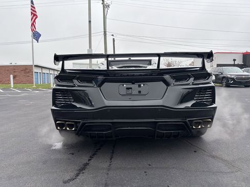 Used 2023 Chevrolet Corvette Stingray Convertible w/ Z51 Performance Package image 4