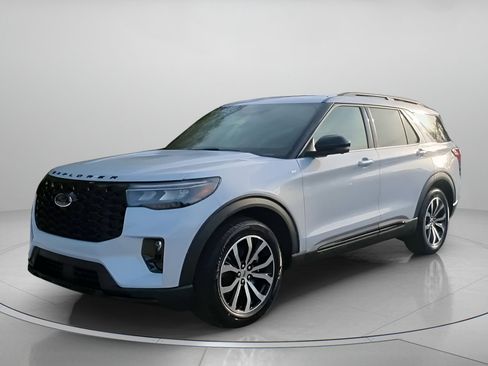 New 2026 Ford Explorer ST-Line image 11